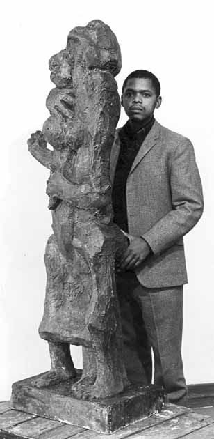DUMILE with his sculpture "Betty + Grace", 1966 - Plaster of Paris