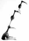 Sonja ZYTKOW "Triple Head Stand", 1985 - ceramic sculpture - 173x120x38 cm (PELMAMA)